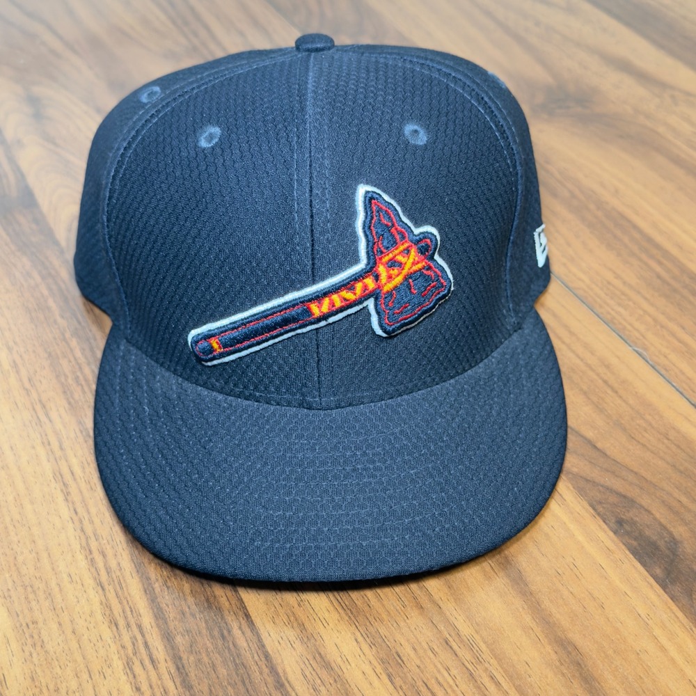 New Era 59FIFTY Atlanta Braves Hat Navy Blue Fitted 7 3/8 MLB Tomahawk Cap